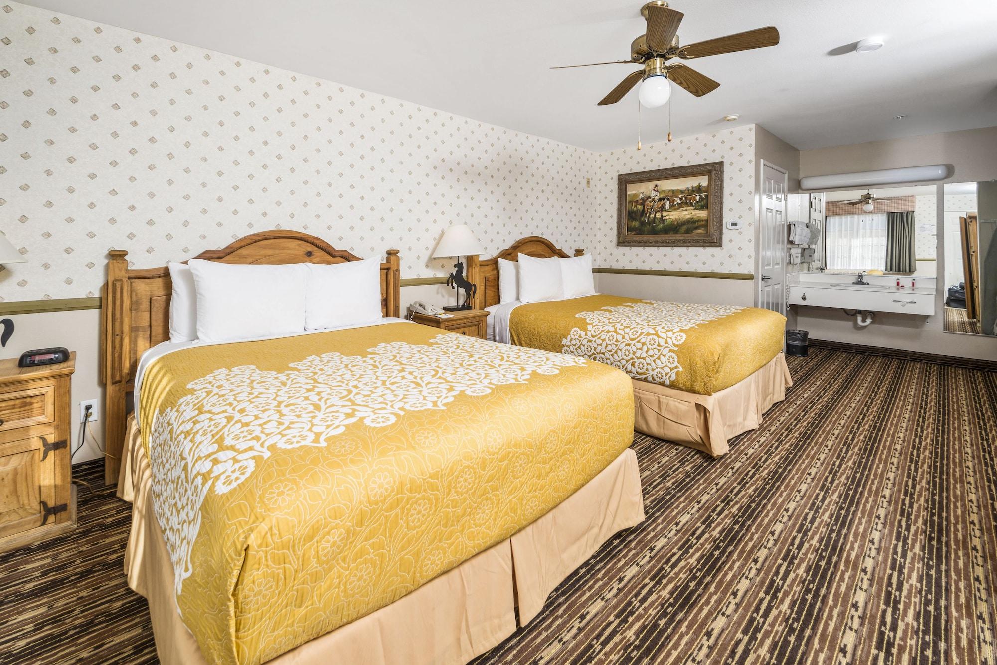Days Inn By Wyndham Lebec Grapevine Exterior foto